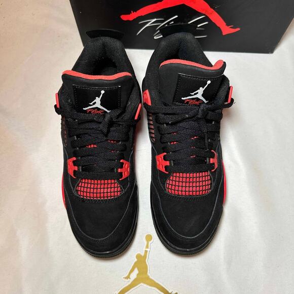 Size 7 - Nike Air Jordan 4 Retro GS Red Thunder Men's Shoes Ships Now - Picture 4 of 13
